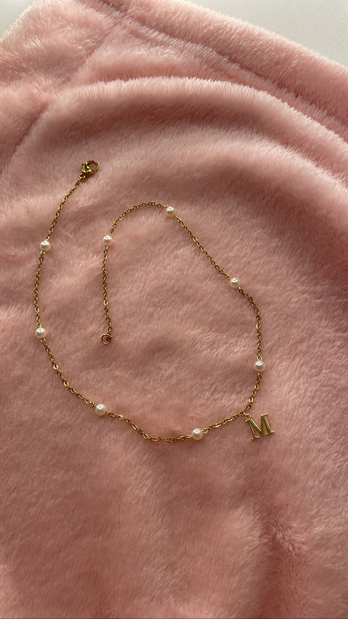 Pearl Initial choker necklace