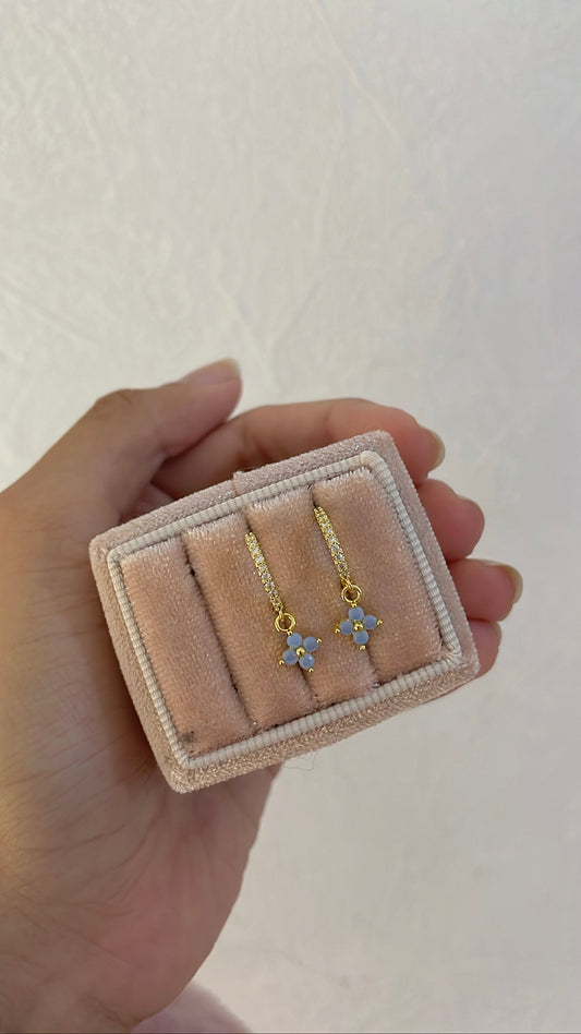 Lily earrings